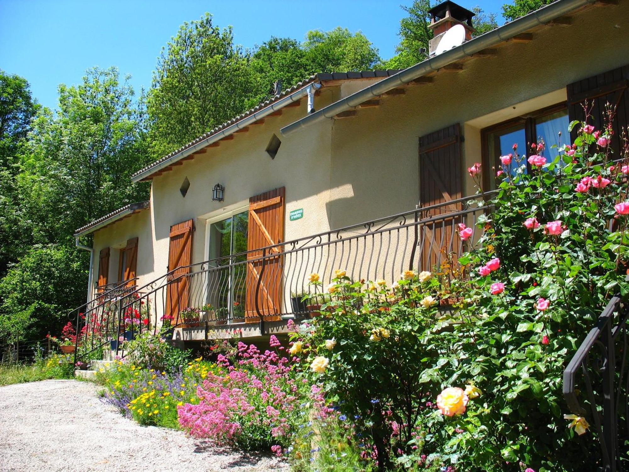 Le Moulin Du Barthas Panzió Montredon-Labessonnié Kültér fotó